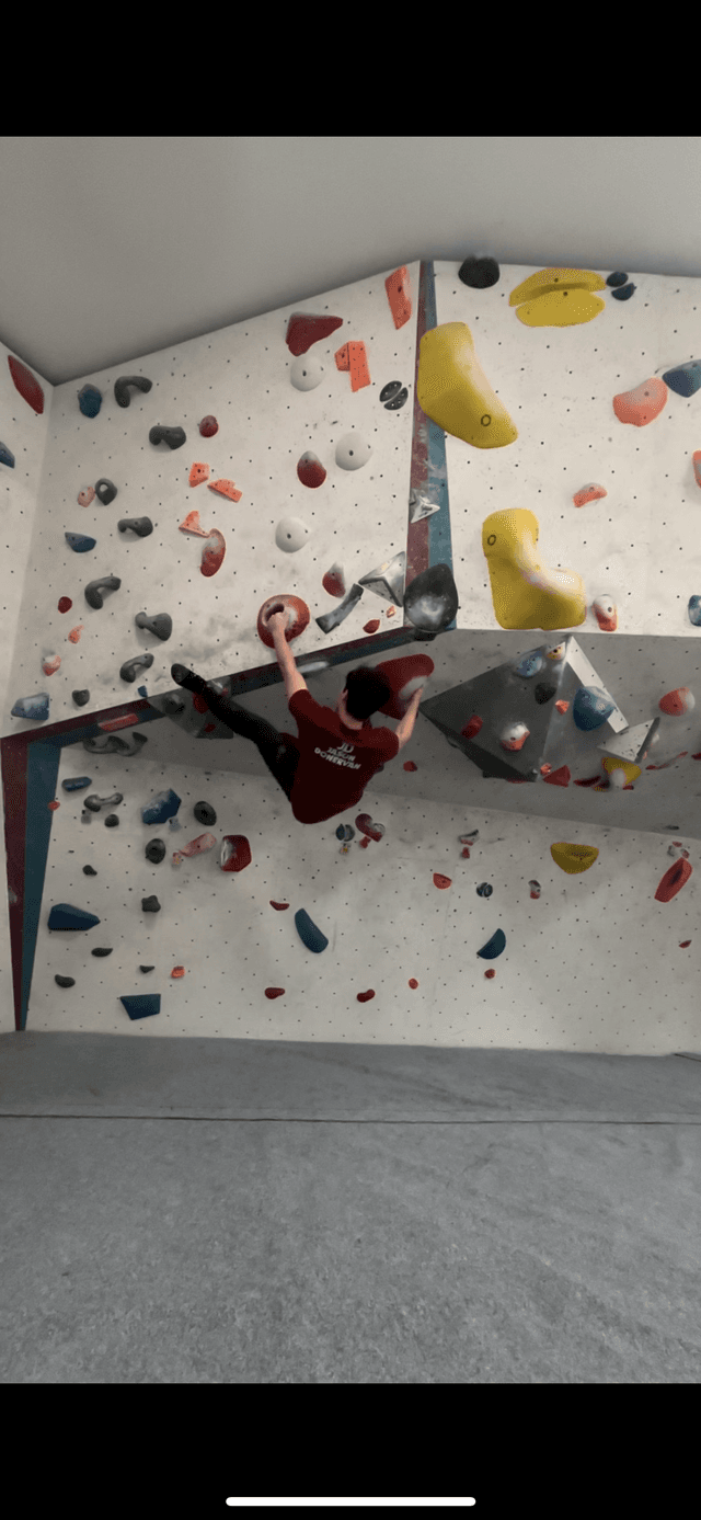 Climbing photo 2